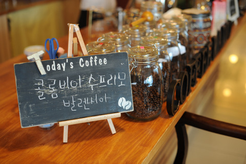 커피라디오 이미지