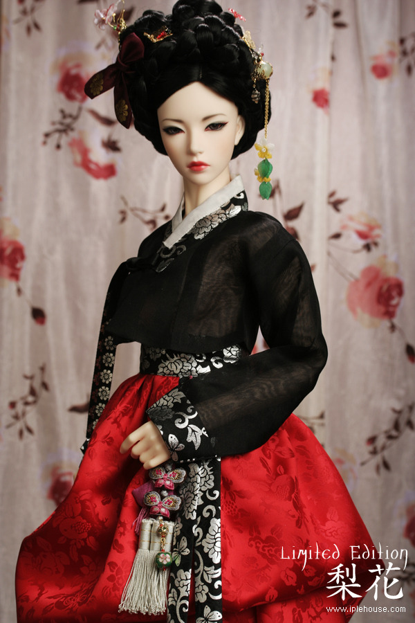 한중일 의상입은 인형들의 각기 다른 분위기 | 인스티즈