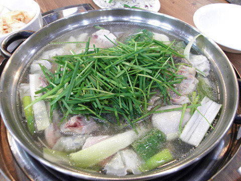 공릉동닭한마리 이미지