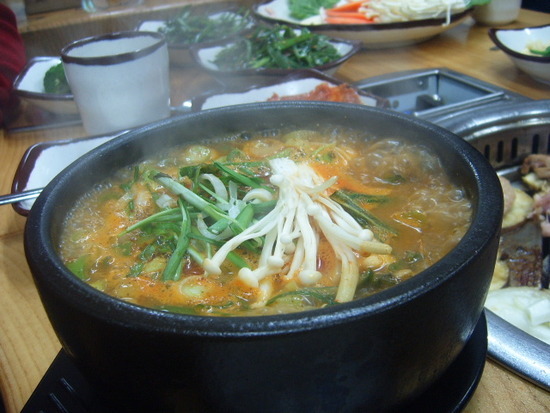 가마솥오리바베큐 이미지