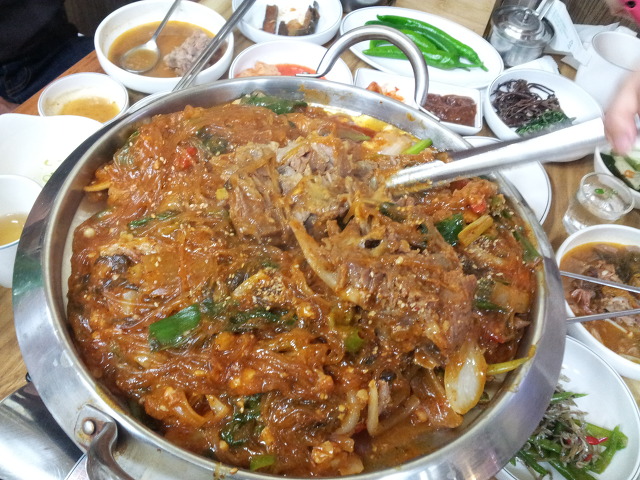 가마솥감자탕 이미지
