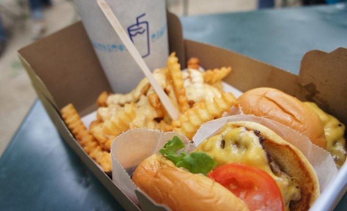 한국사람들에게 호불호가 명확히 갈리는 미국식 햄버거 2가지.jpg | 인스티즈