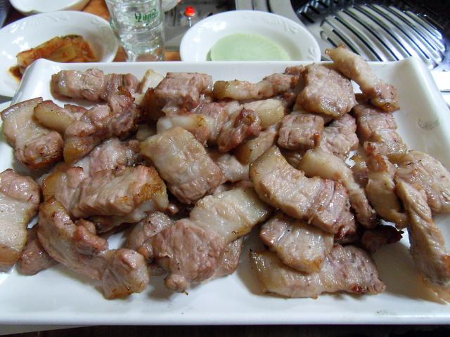 참나무장작구이 이미지
