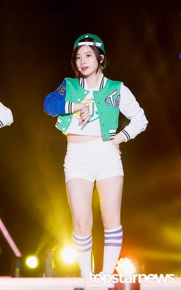 어제자 트와이스 콘서트 | 인스티즈