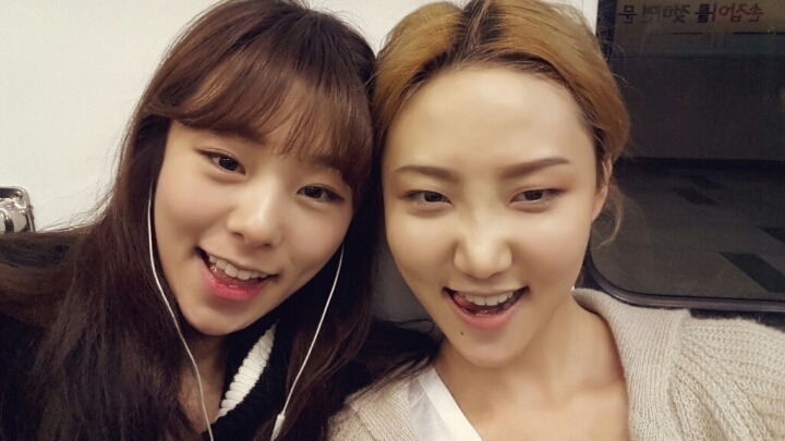 마마무 95년생 막내 둘 | 인스티즈