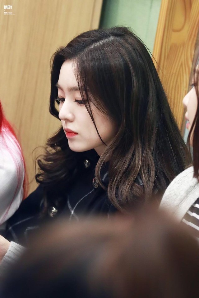 옆태 짱예보스 아이린 | 인스티즈