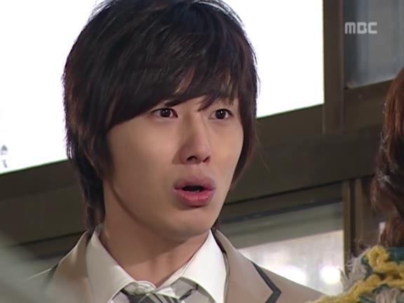 [거침없이하이킥] 나이따윈 상관 없는 윤호.jpg | 인스티즈