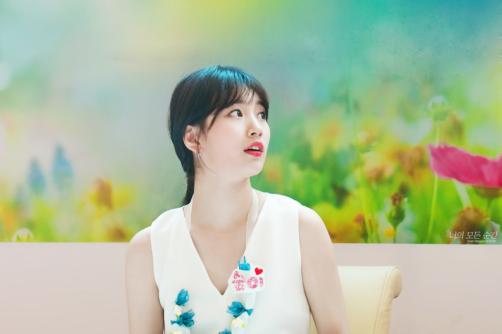 수지가 팬들을 바라보는 눈빛 | 인스티즈