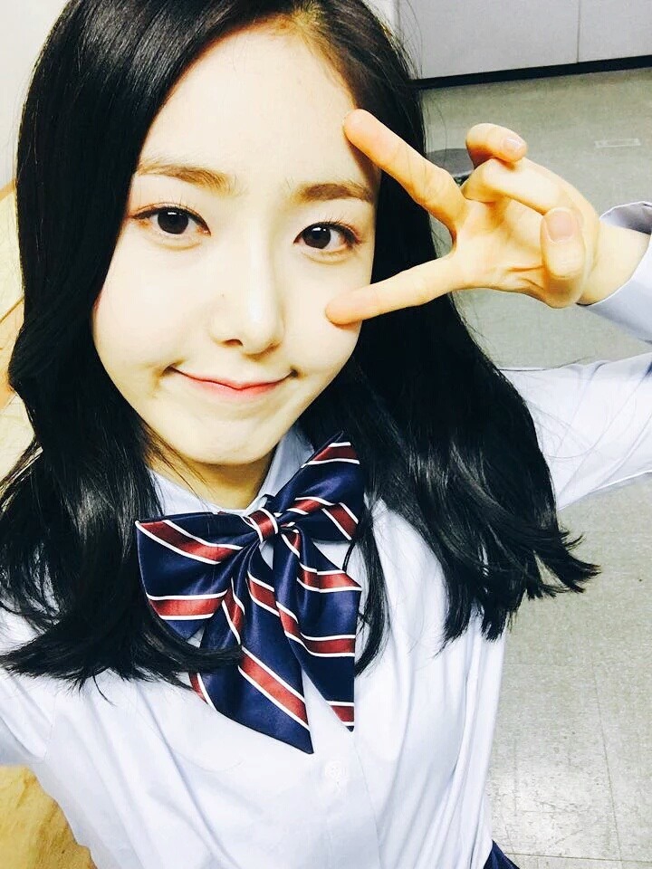 올해 20살이 된 98년생 연예인 (연예인) | 인스티즈