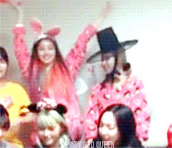 트와이스 겨드랑이 헌터.gif | 인스티즈