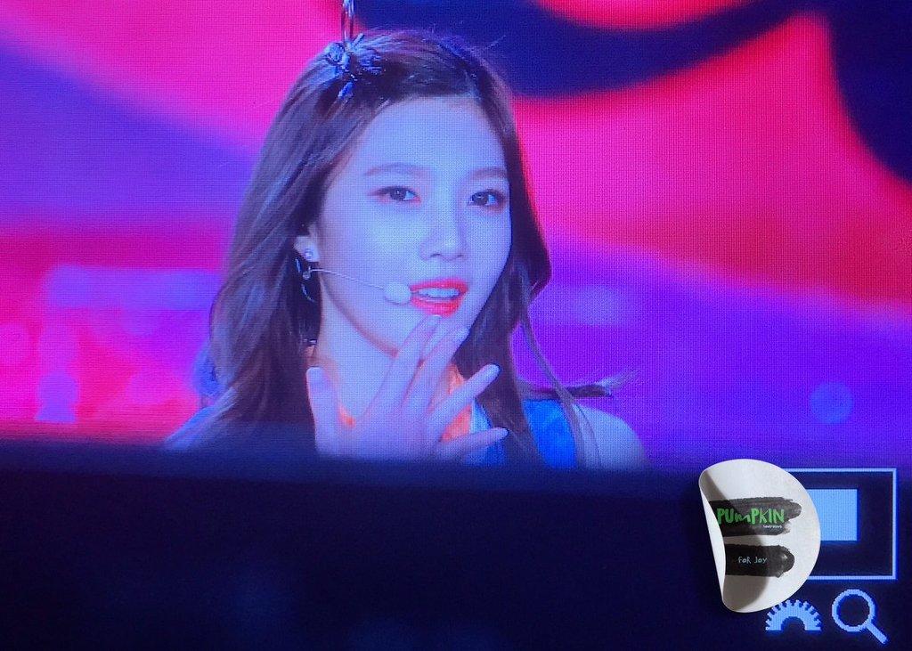 오늘자 비주얼 대박적인 조이 .jpg | 인스티즈