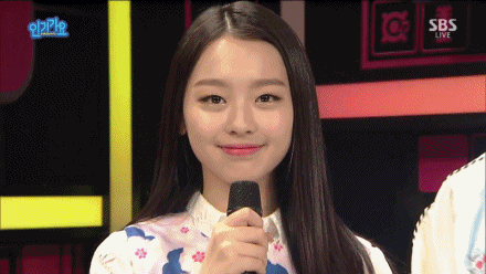오늘자 인기가요 수민이.gif | 인스티즈