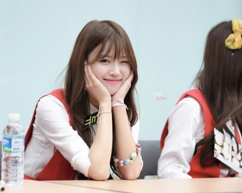 월급루팡하면서 올리는 러블리즈 사진들 | 인스티즈