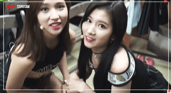 96년생 강아지상 여자아이돌 .gif | 인스티즈