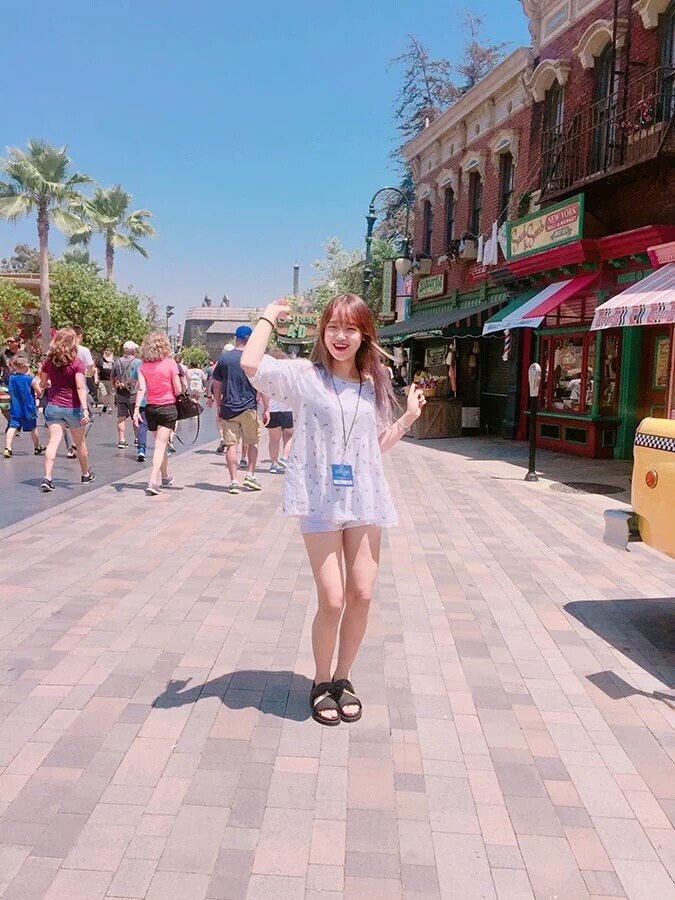 아이오아이 김도연&최유정 서로 찍어준사진 | 인스티즈