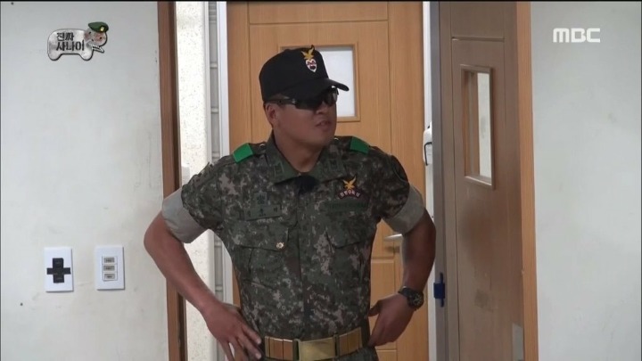 교관들의 무장해제 | 인스티즈