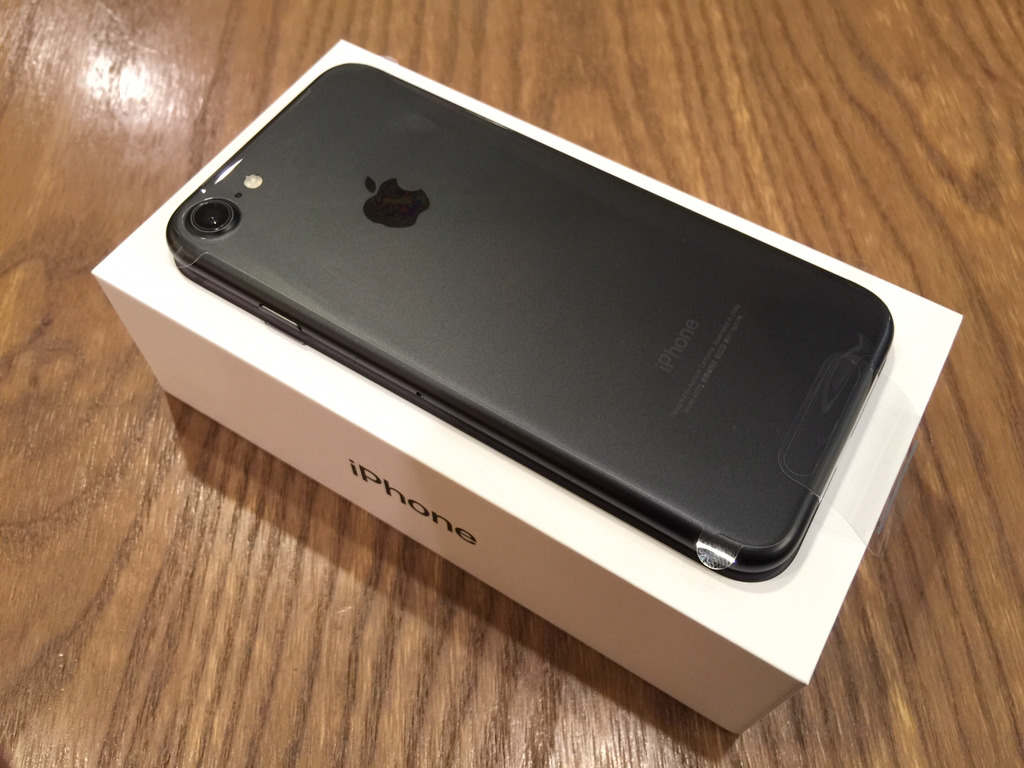 아이폰7 매트 블랙 개봉샷 .jpg | 인스티즈