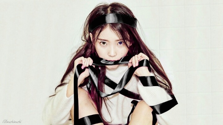아이유 4번째 미니앨범 체셔 폰+컴퓨터 배경화면.jpg | 인스티즈