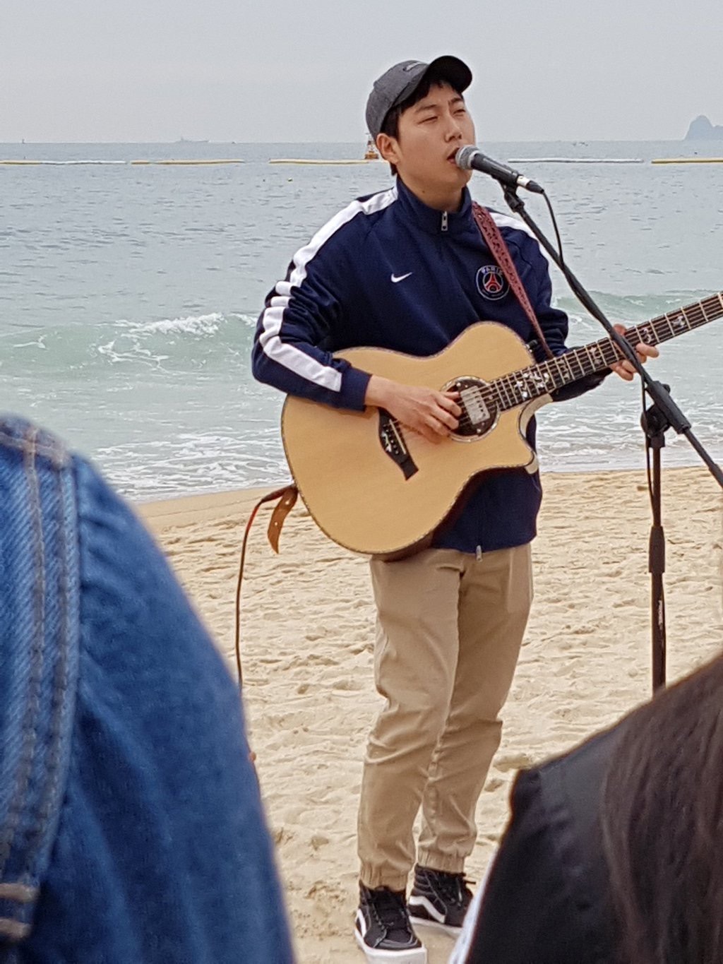 오늘은 해운대에서 버스킹 | 인스티즈