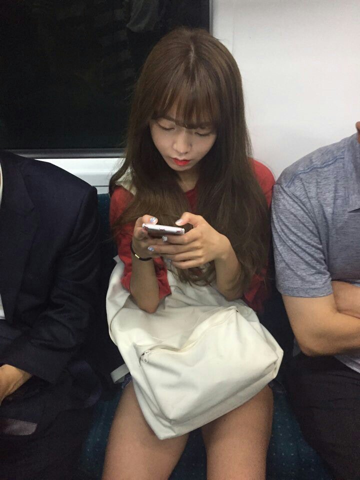 지하철에서에서 퀵소희 | 인스티즈