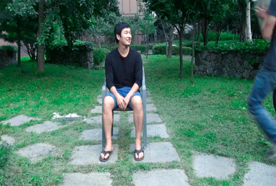 황정민이 아이스버킷챌린지 때 지목한 배우.gif | 인스티즈