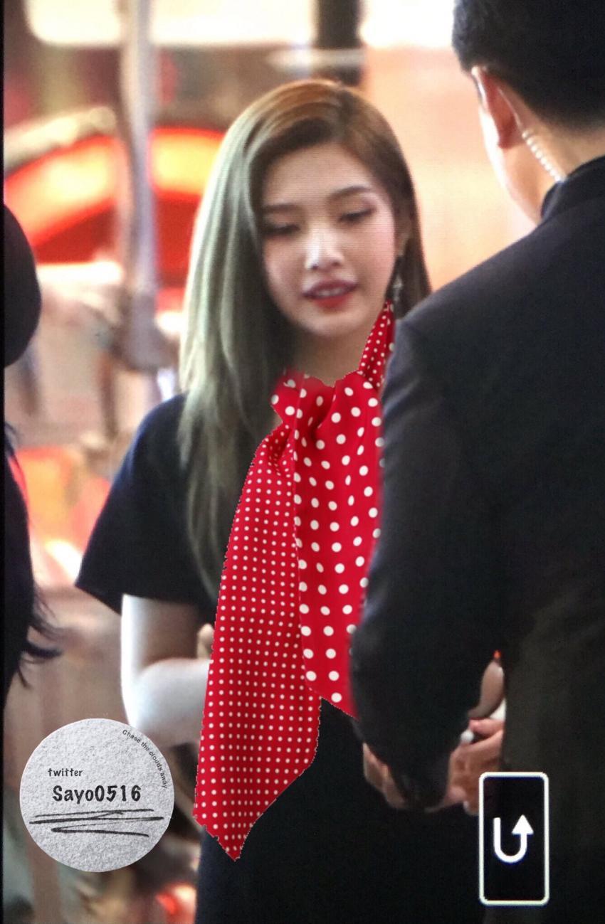 [레드벨벳] 추워보인 조이 의상이 불편했던 팬들.jpg | 인스티즈