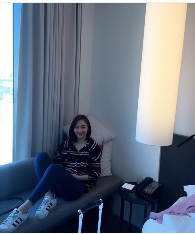 오늘자 윤태진 | 인스티즈