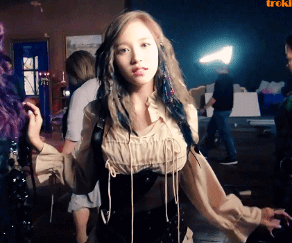 161104 뮤뱅 출근길 미나리 | 인스티즈