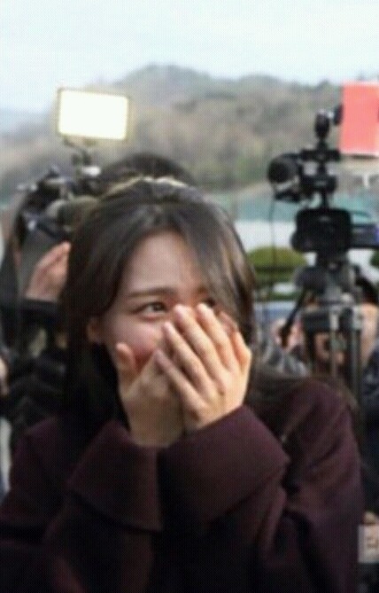 문재인... 오늘도 지지여부 고민하게 만드네 | 인스티즈