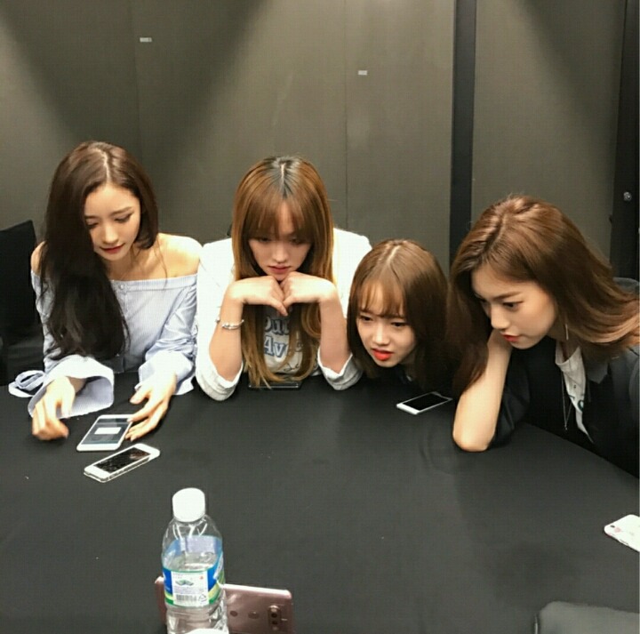 오늘자 헬로비너스 인스타 | 인스티즈