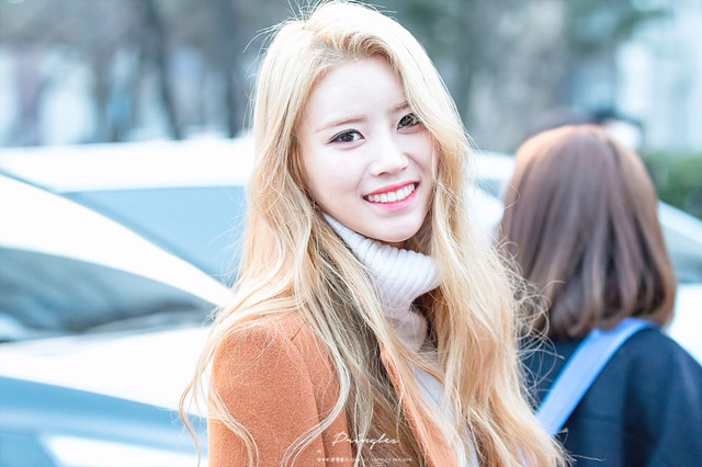 [러블리즈] 돼지국밥 먹어서 미주 | 인스티즈