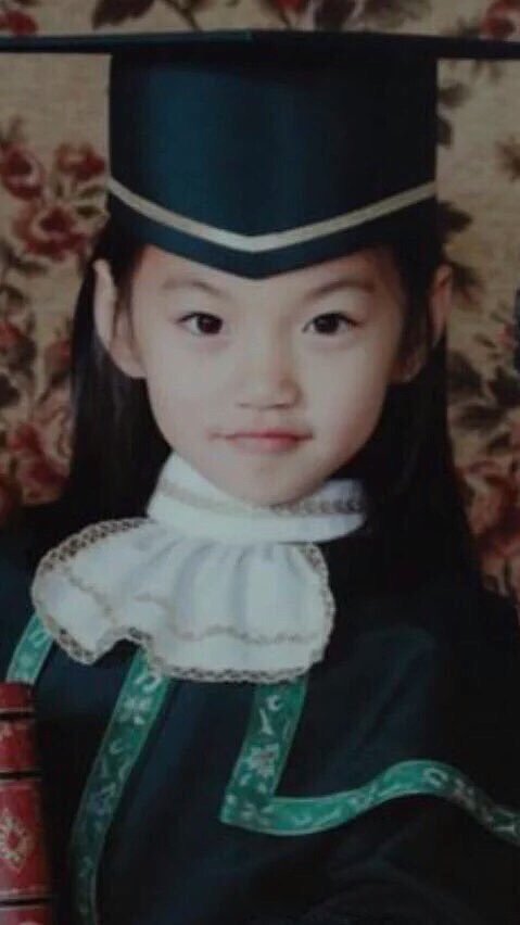 걸그룹 어린시절 사진들 | 인스티즈