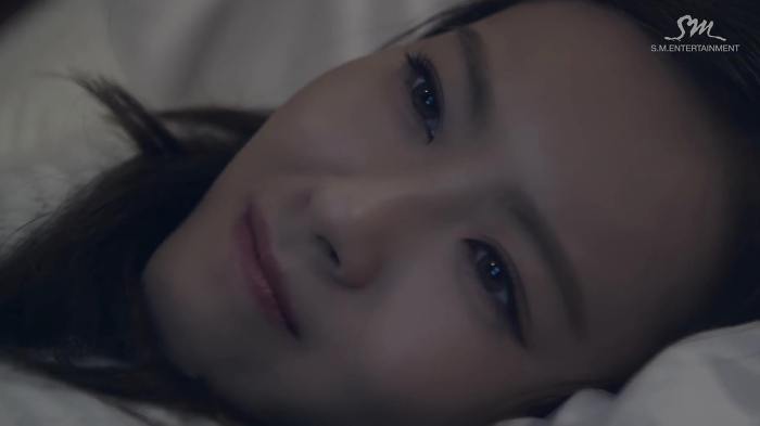  어이없는 규현 신곡 뮤직비디오 캡처 | 인스티즈