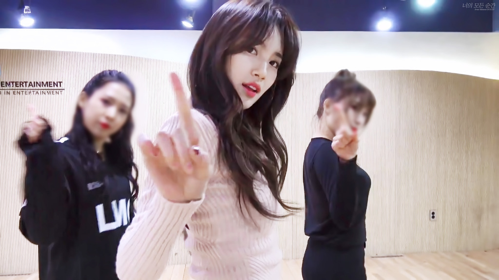 안무 연습하는 수지.gif | 인스티즈