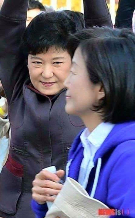 [새누리개판&톡] 제가 아는 누나가 이상해요; 절 싫어하는 걸까요? | 인스티즈