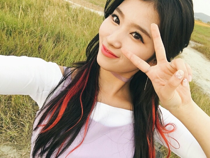 트와이스 TT 셀피 36장 | 인스티즈