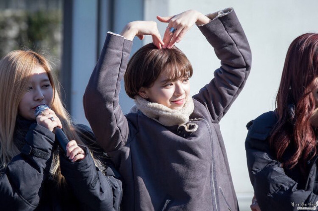 점점 여성스러워지는 트와이스 정연.jpg | 인스티즈