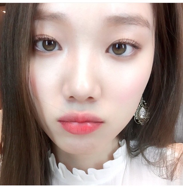 매력있는 이성경 | 인스티즈