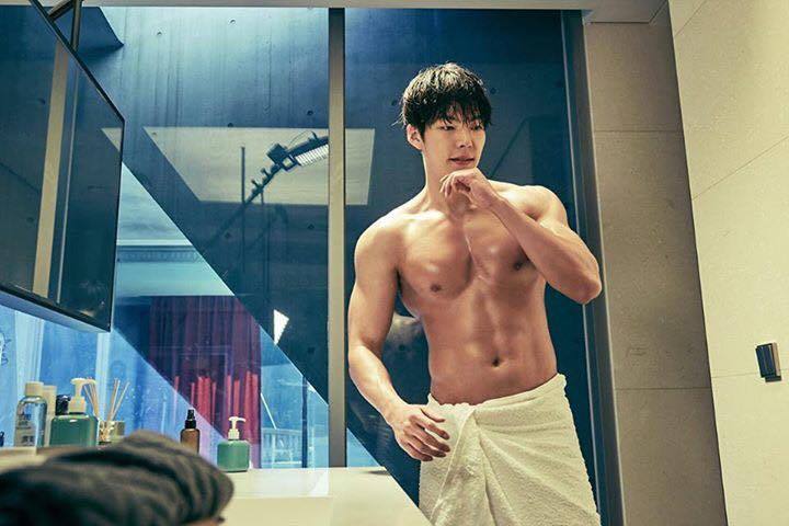 가슴이 엄청 큰 우빈이 | 인스티즈