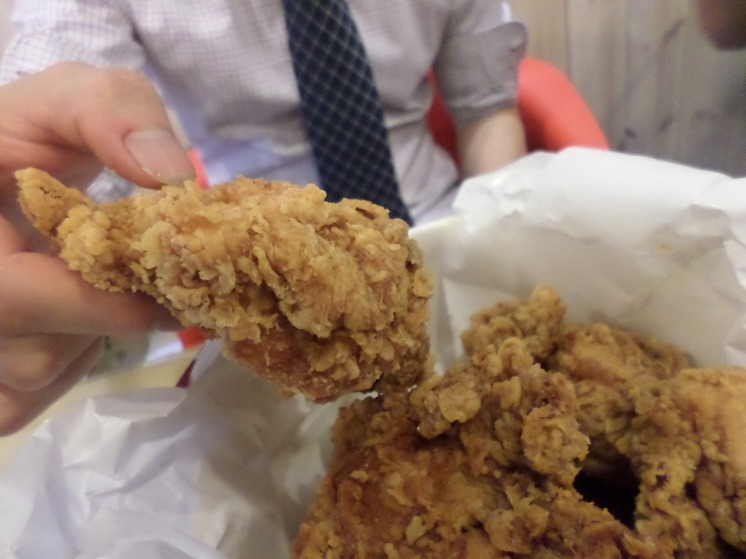 1인 한마리반 닭도 하는제가 유일하게 1닭도 못하는 치킨 | 인스티즈