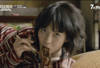 성동일을 힘들게 하는 응답하라 시리즈 속 개 딸들.jpgif | 인스티즈