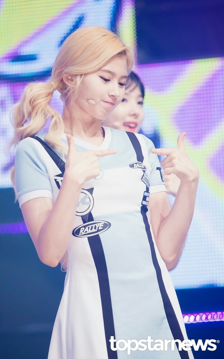 큐티섹시한 사나.jpgif | 인스티즈