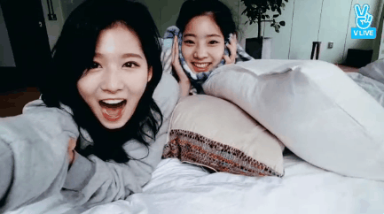 부은 얼굴로 방송하는 다현이 | 인스티즈