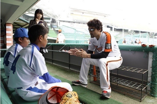 사인 받으러왔다가...jpg | 인스티즈