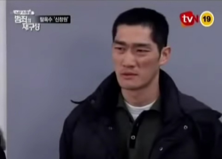 신창원 범죄 재연 프로그램에 등장한 신창원 닮은 꼴 ㄷㄷ | 인스티즈