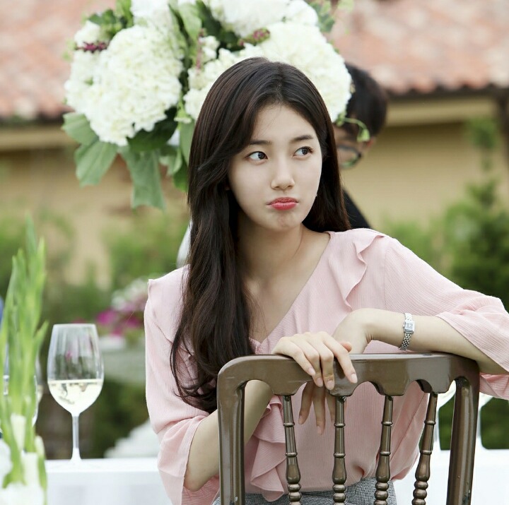 수지 인스타 업뎃 | 인스티즈