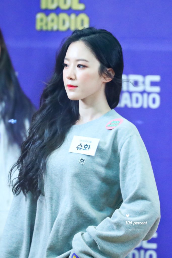 새하얀 여자아이들 슈화.jpgif | 인스티즈