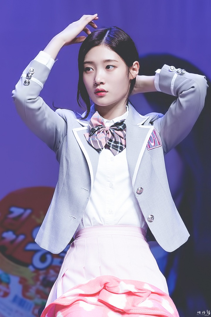 정채연 보고 가세요 | 인스티즈
