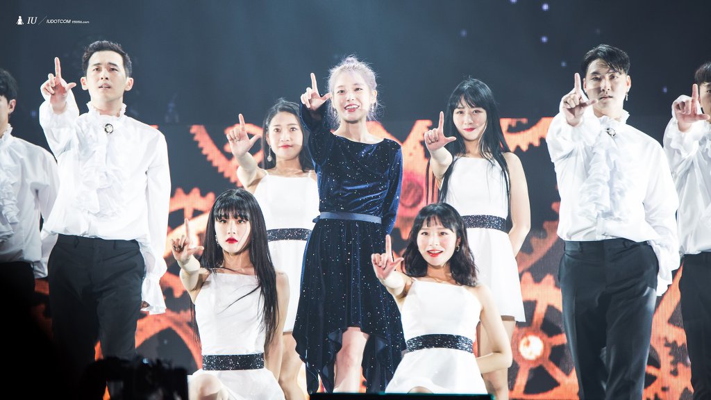 이지은 a.k.a 아이유.jpg | 인스티즈