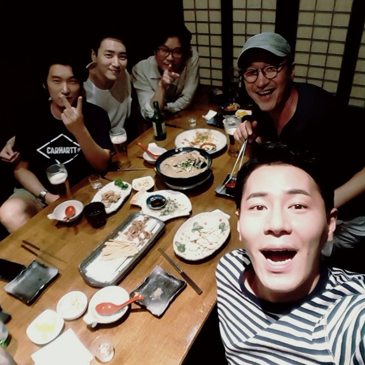 비밀의숲팀 회식자리.jpg | 인스티즈